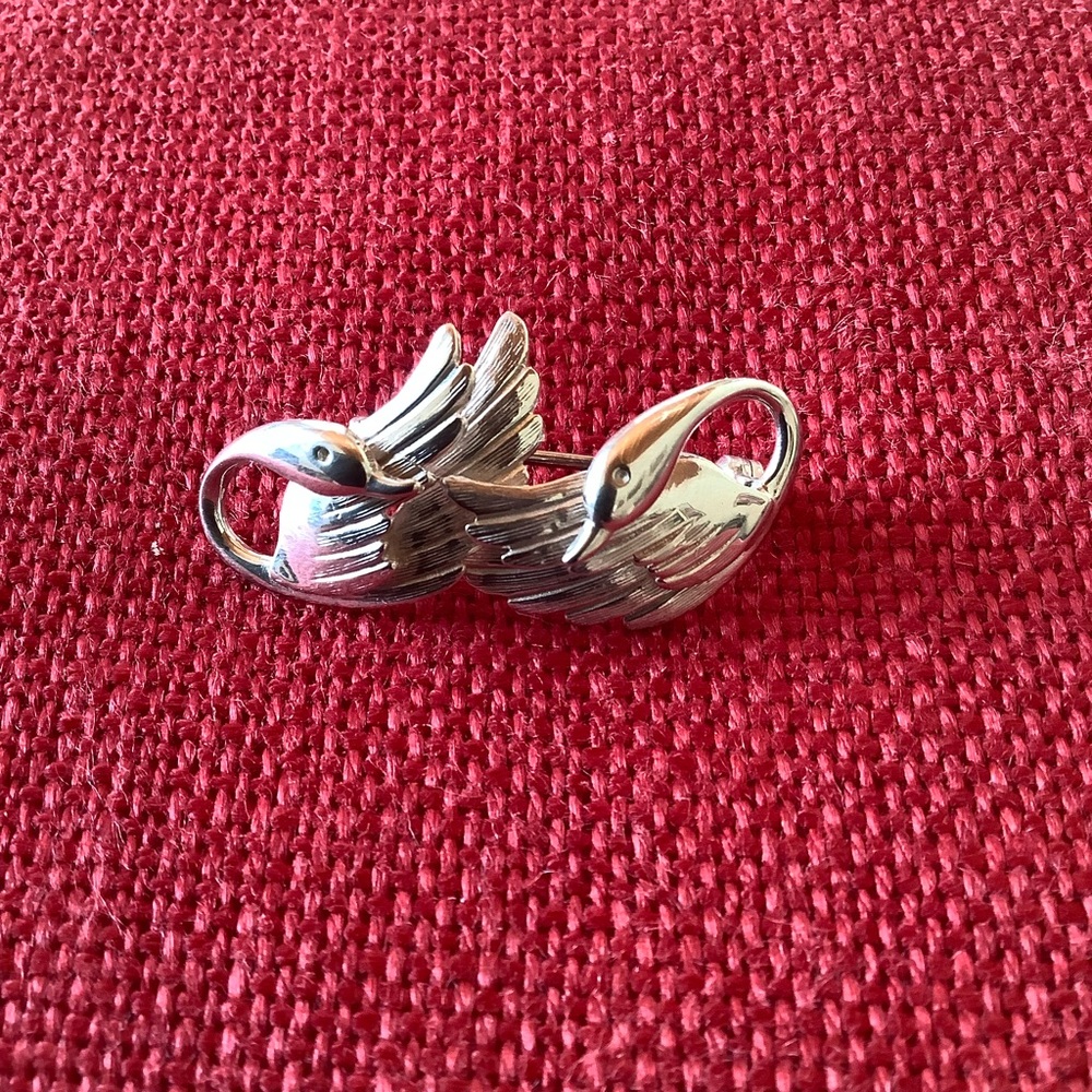Limited Edition Boston Public Garden Silver Swan Brooch
